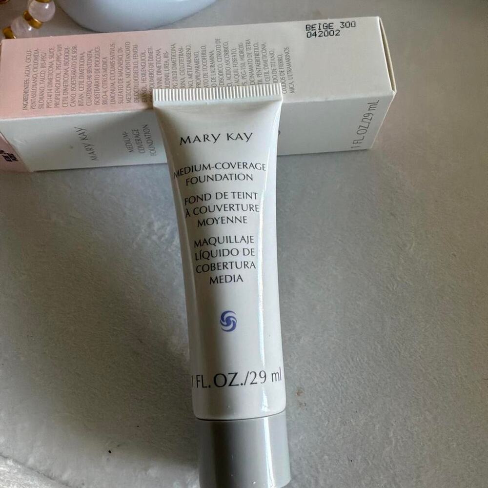 Mary Kay Medium Coverage Foundation